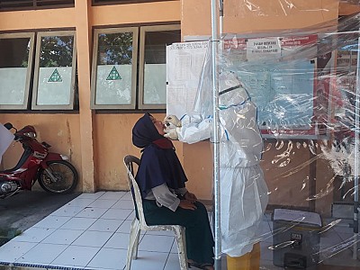 Dinas Kesehatan Menghadapi Pandemi COVID-19  - foto 6